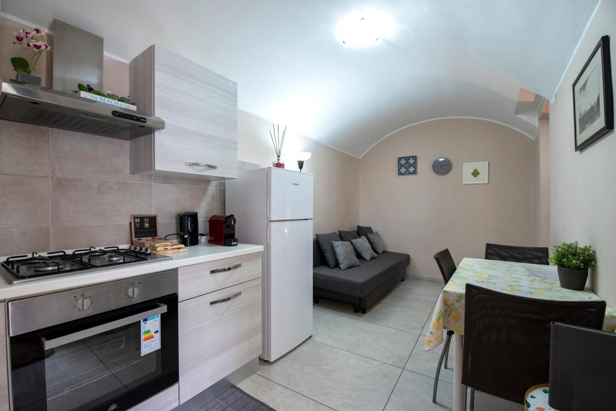 Apartment Veneto, Catania Center Luaran gambar